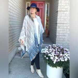 Beautiful boucle style poncho/shawl one size